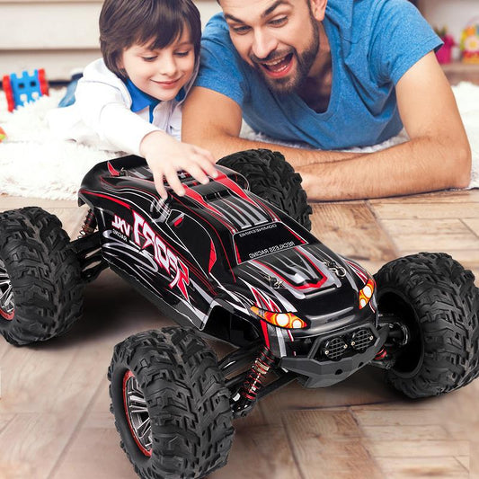 1:10 4WD Amphibious RC Off-Road Car – Water-Resistant Truck