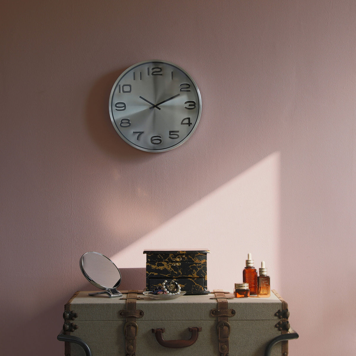 Modern Round Analog Wall Clock Silver