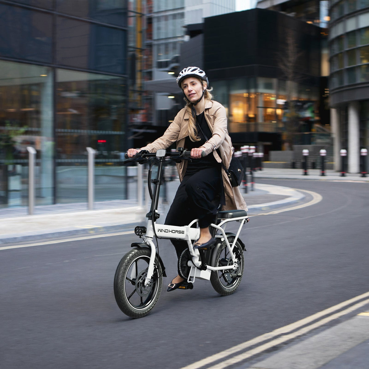Windhorse W2A Commuter Electric Bike | GYZMOGENIX